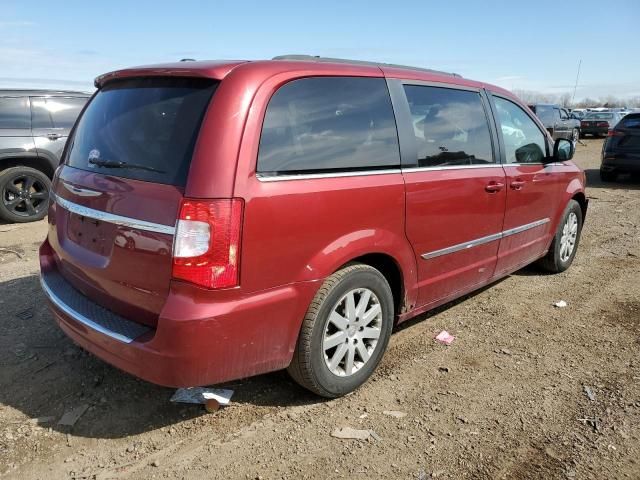 2011 Chrysler Town & Country Touring L