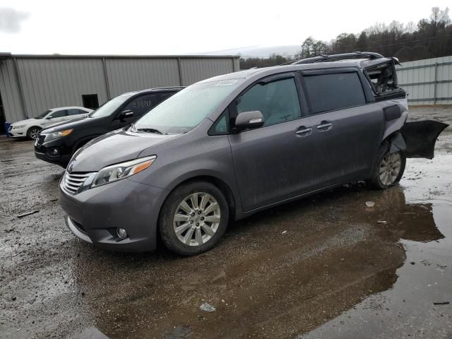 2015 Toyota Sienna XLE