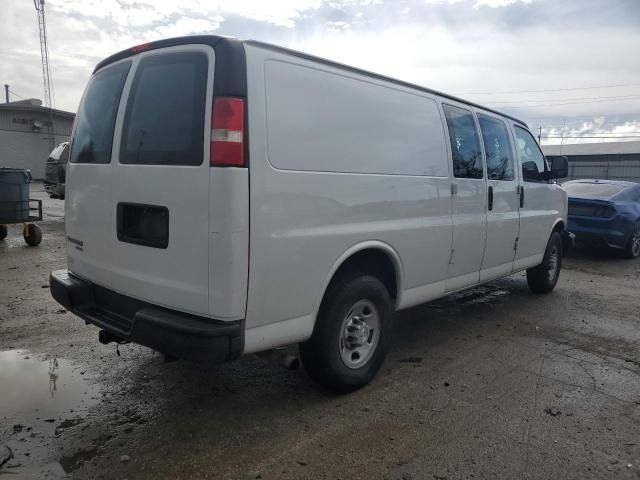 2015 Chevrolet Express G2500