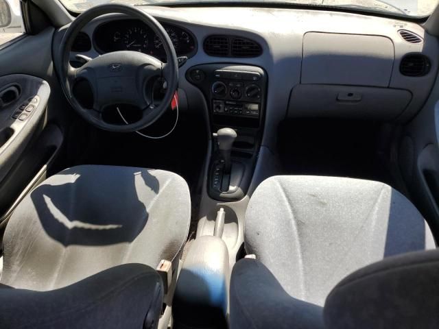 2000 Hyundai Elantra GLS