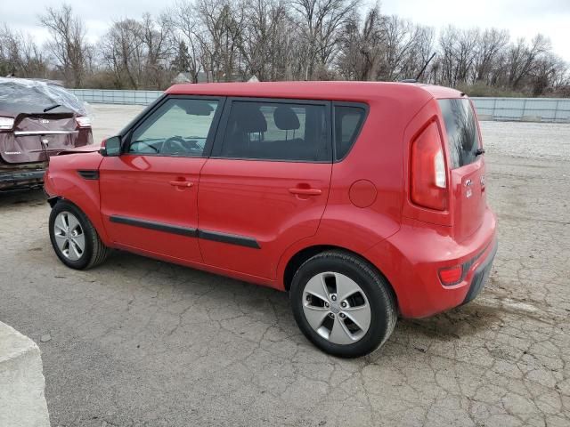 2013 KIA Soul +