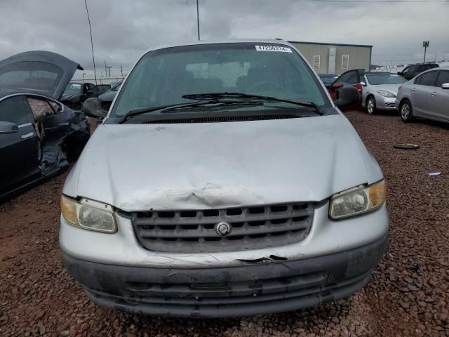 2000 Chrysler Voyager