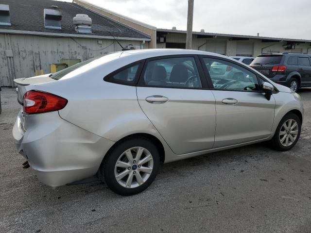 2013 Ford Fiesta SE