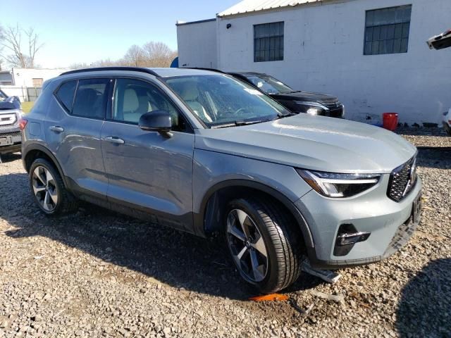 2023 Volvo XC40 Plus