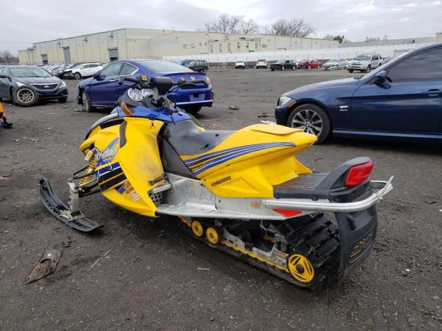 2004 Skidoo MXZ 800