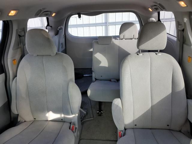 2012 Toyota Sienna