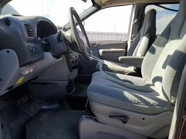 2004 Dodge Grand Caravan SE