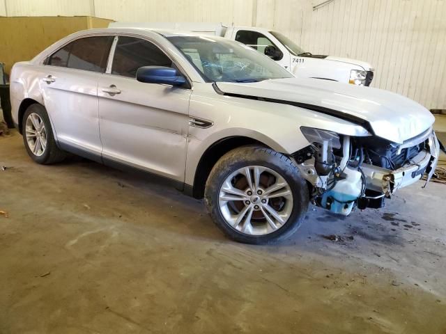 2017 Ford Taurus SE