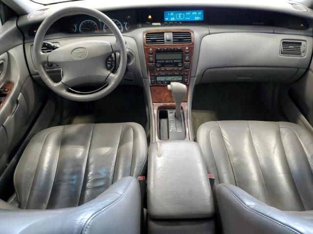 2001 Toyota Avalon XL