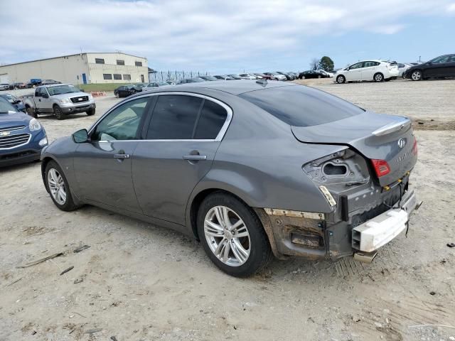 2015 Infiniti Q40