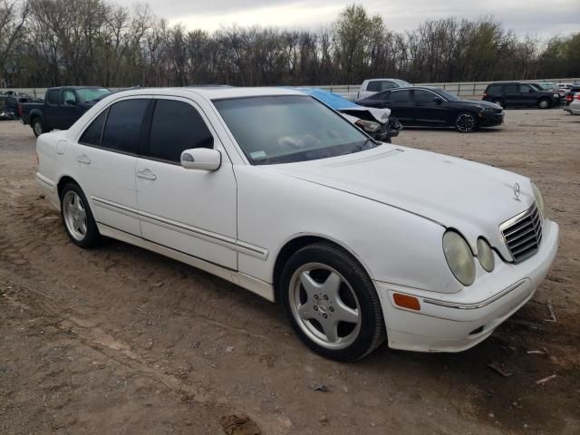 2001 Mercedes-Benz E 320