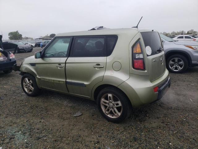 2011 KIA Soul +