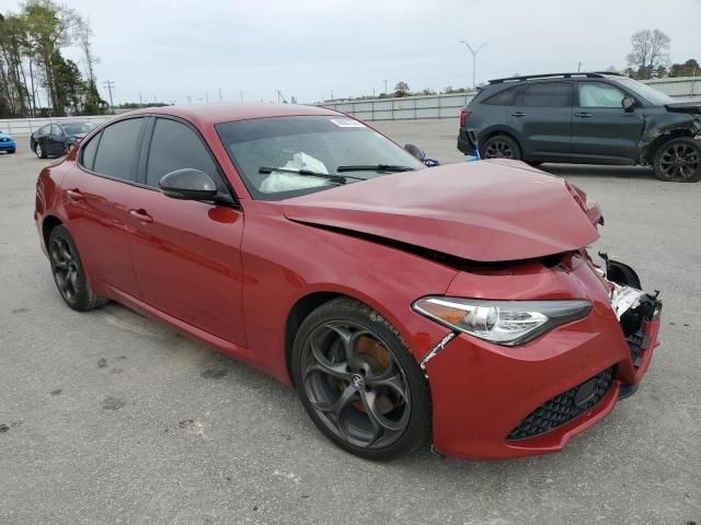 2017 Alfa Romeo Giulia TI Q4