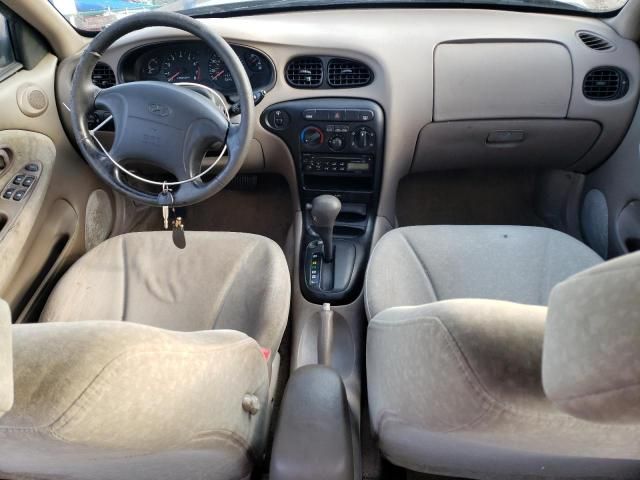 2000 Hyundai Elantra GLS