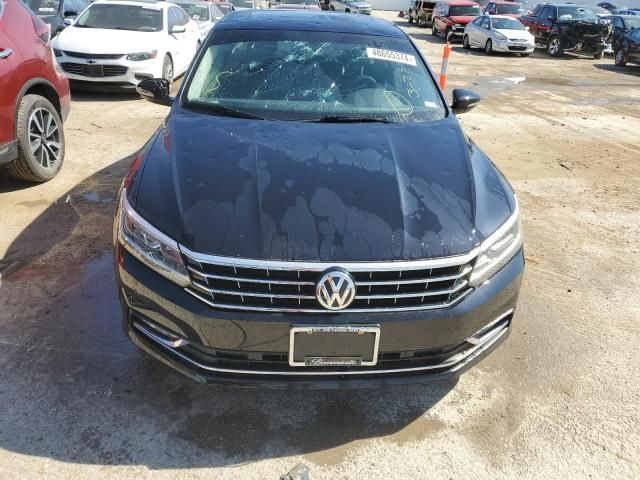 2018 Volkswagen Passat SE