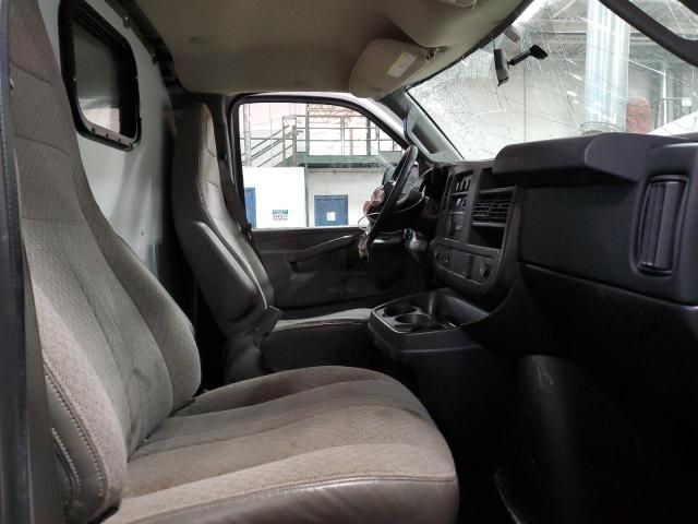 2016 Chevrolet Express G2500