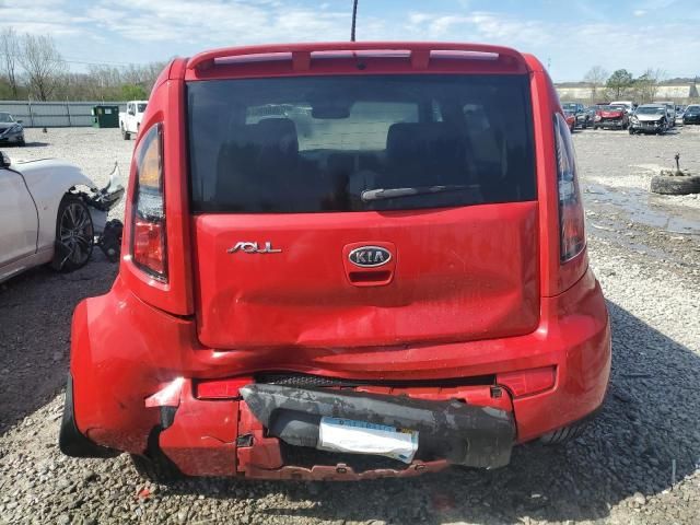 2011 KIA Soul +