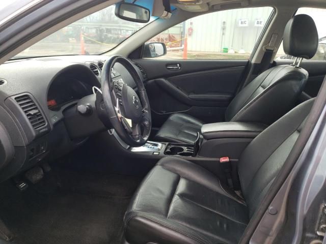 2010 Nissan Altima Base