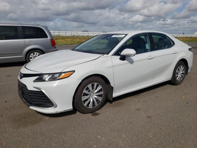 2022 Toyota Camry LE