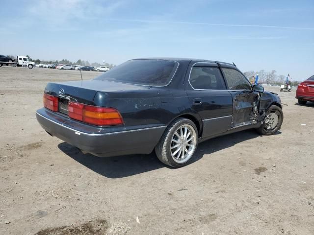 1993 Lexus LS 400