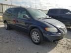 2006 Chrysler Town & Country Limited