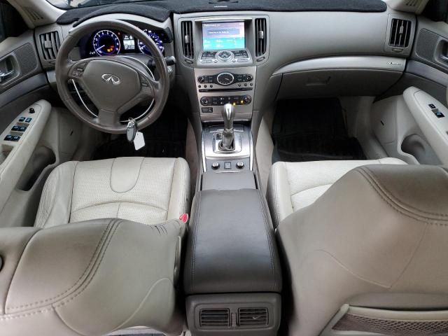 2015 Infiniti Q40