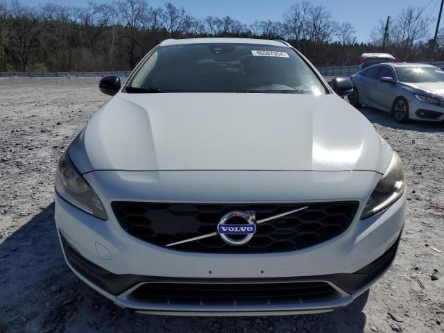 2016 Volvo V60 Cross Country Premier