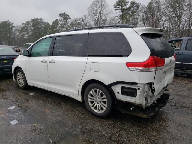 2011 Toyota Sienna XLE