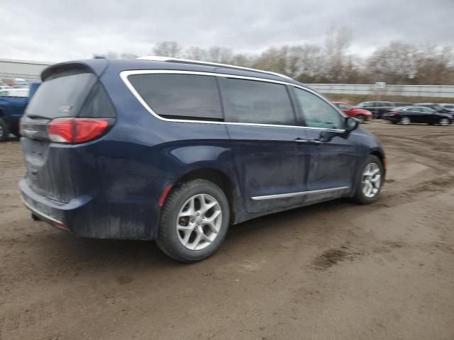 2017 Chrysler Pacifica Touring L Plus