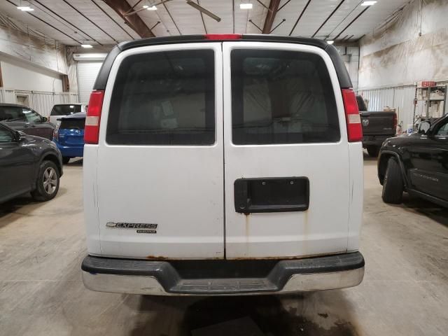 2013 Chevrolet Express G2500