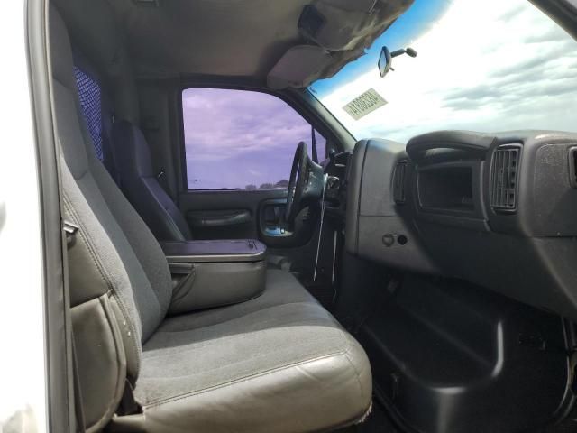 2005 GMC C5500 C5C042