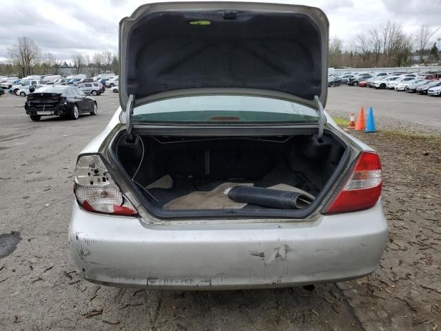 2004 Toyota Camry LE