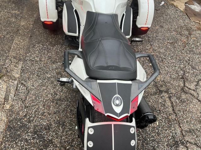 2010 Can-Am Spyder Roadster RS