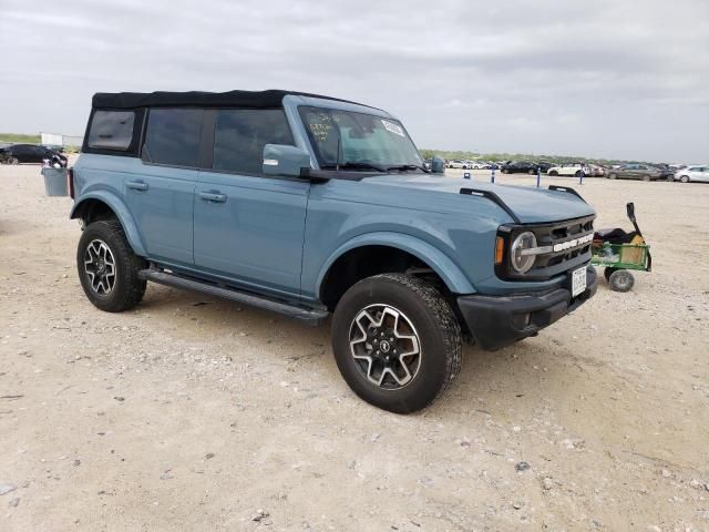 2021 Ford Bronco Base