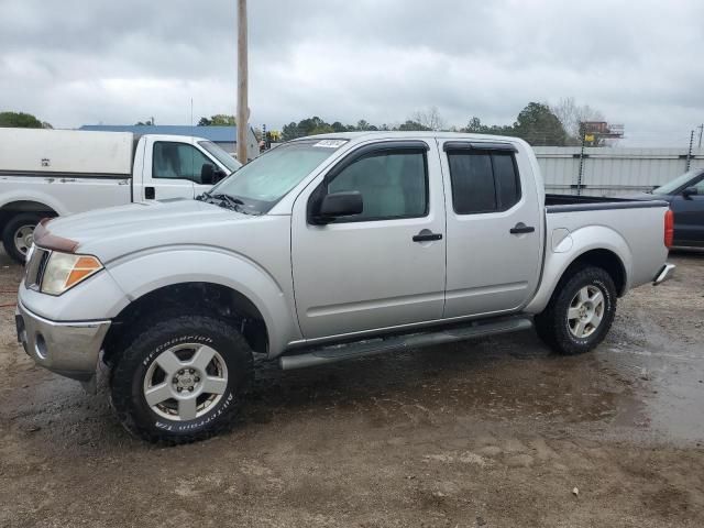 2005 Nissan Frontier Crew Cab LE