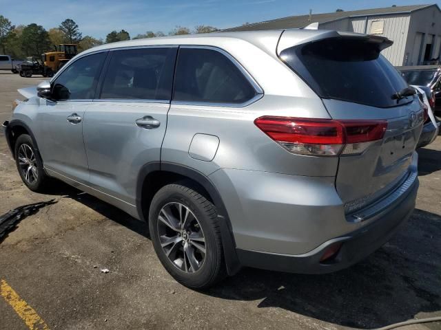 2018 Toyota Highlander LE