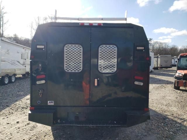 2006 GMC Savana Cutaway G3500