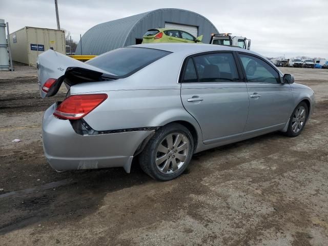 2005 Toyota Avalon XL