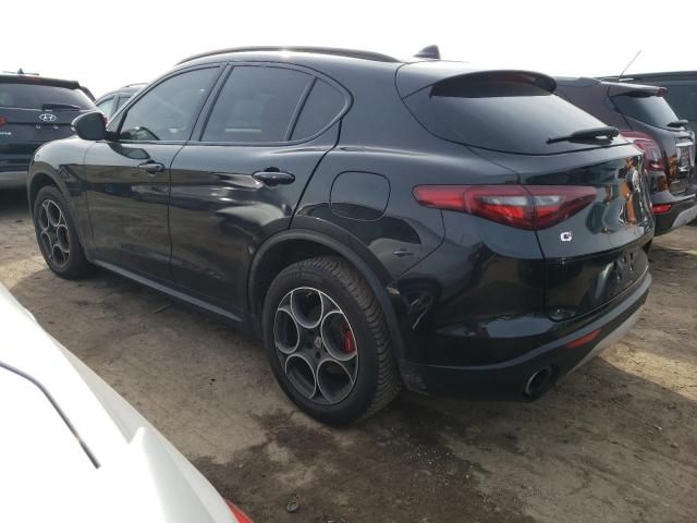 2018 Alfa Romeo Stelvio Sport