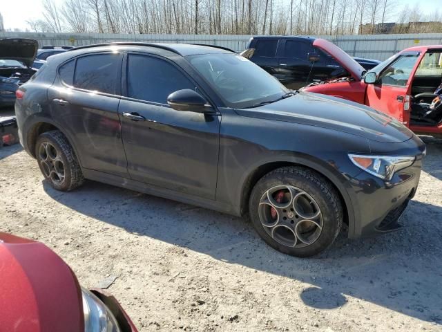 2018 Alfa Romeo Stelvio Sport