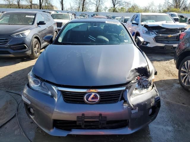 2013 Lexus CT 200