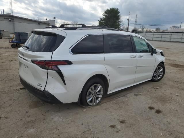 2022 Toyota Sienna XLE