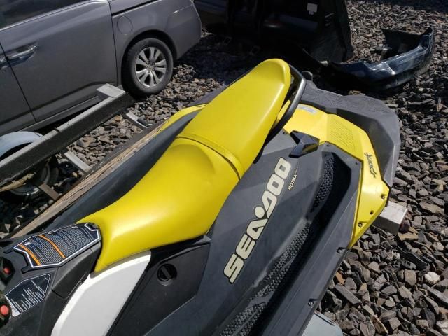 2017 Seadoo W Trailer