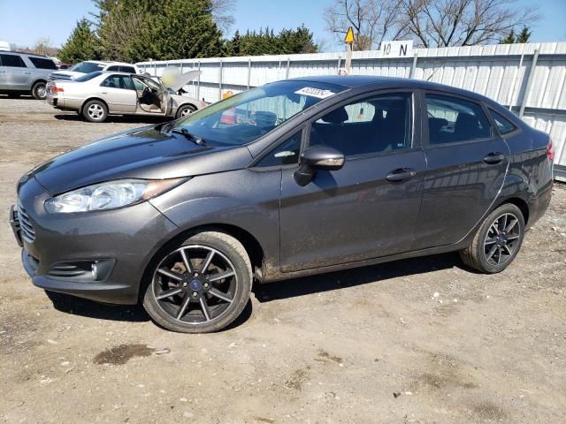 2015 Ford Fiesta SE