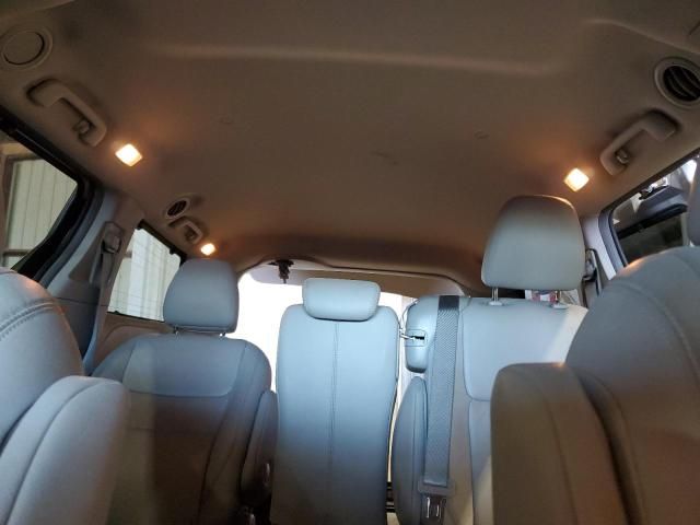 2016 Toyota Sienna XLE