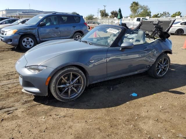 2020 Mazda MX-5 Miata Grand Touring