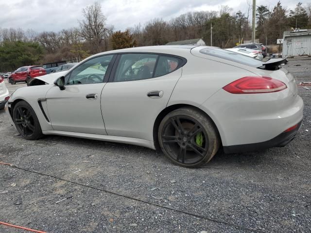 2014 Porsche Panamera 2