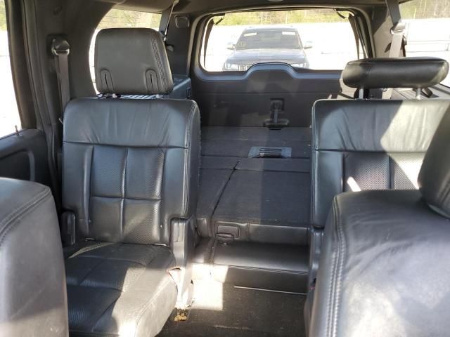 2010 Lincoln Navigator L