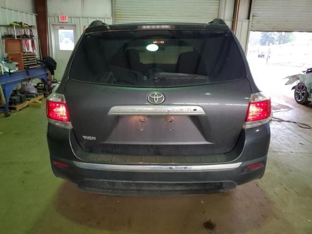 2013 Toyota Highlander Base