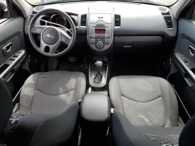 2011 KIA Soul +